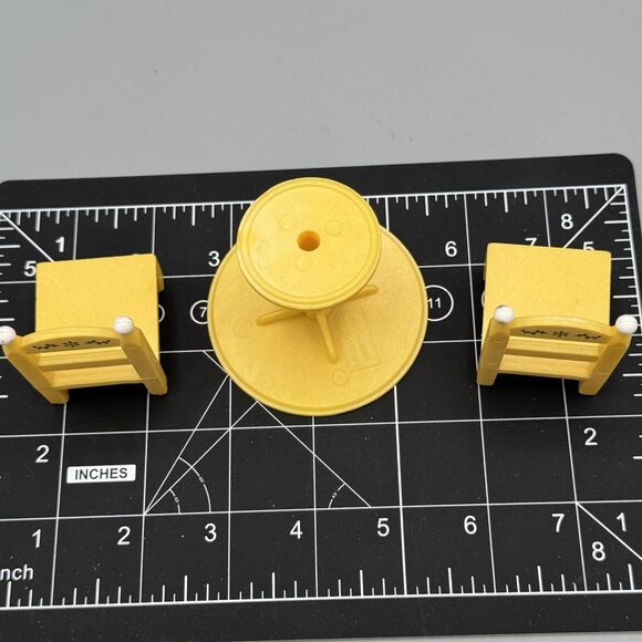 Sylvanian Families Calico Critters Yellow Table 2 Chairs Replacement Toy Parts - Picture 4 of 10